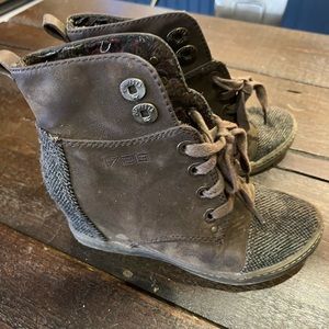 Blowfish wedge ankle boots